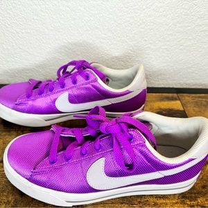 Nike Women’s Sweet Classic Textile Purple White Canvas Sneakers 408182-5…